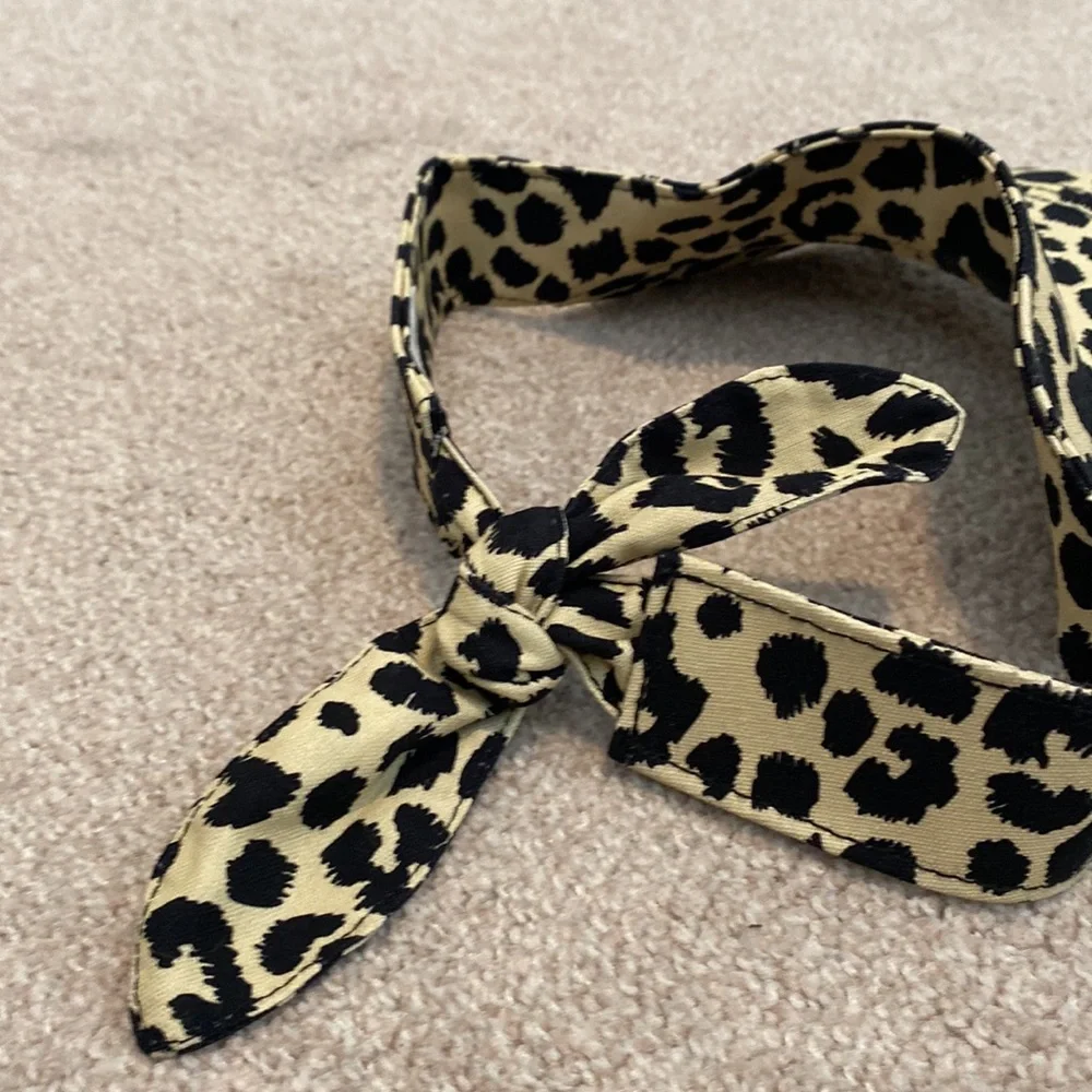 Loeffler Randall stylish leopard